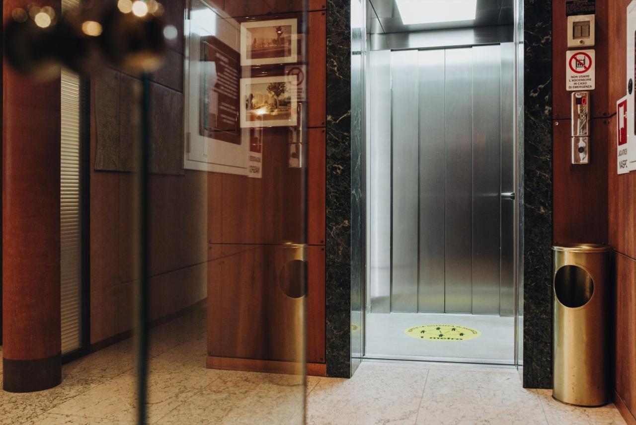 Hotel Alan Anzola dell'Emilia Eksteriør billede