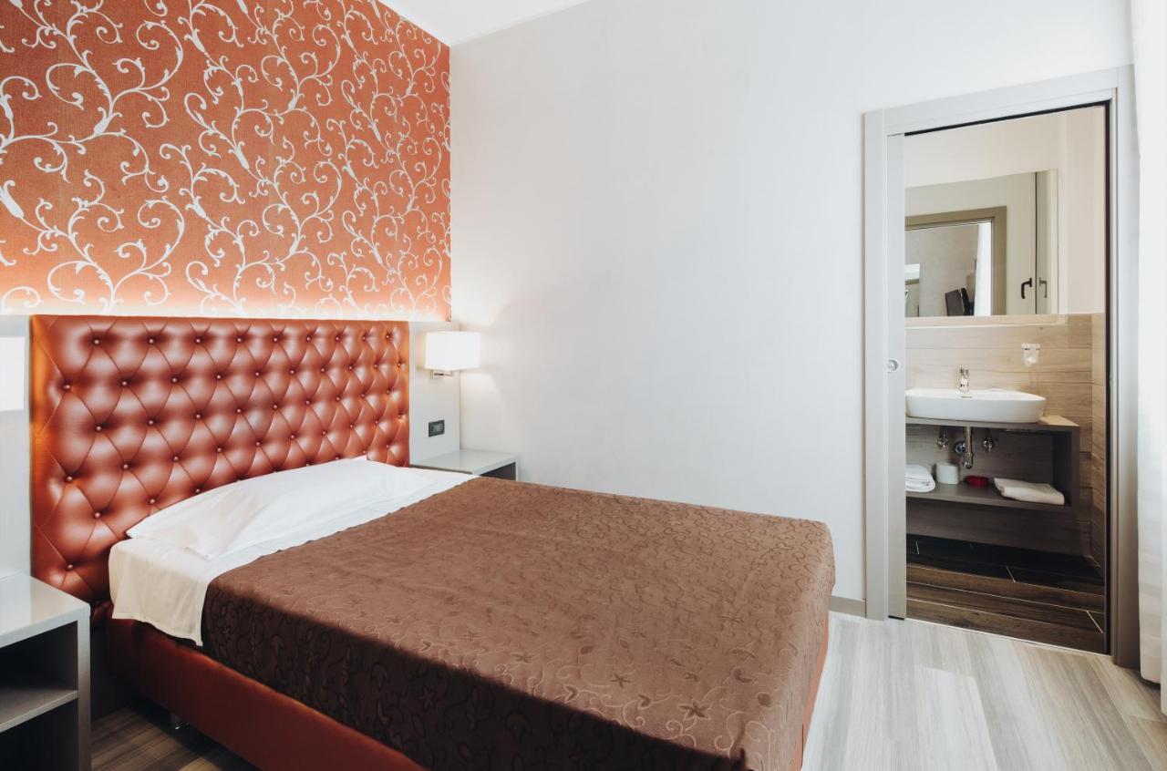 Hotel Alan Anzola dell'Emilia Eksteriør billede