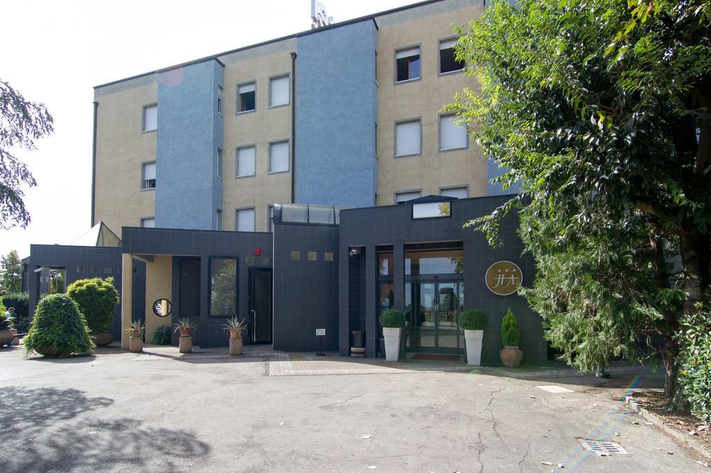 Hotel Alan Anzola dell'Emilia Eksteriør billede