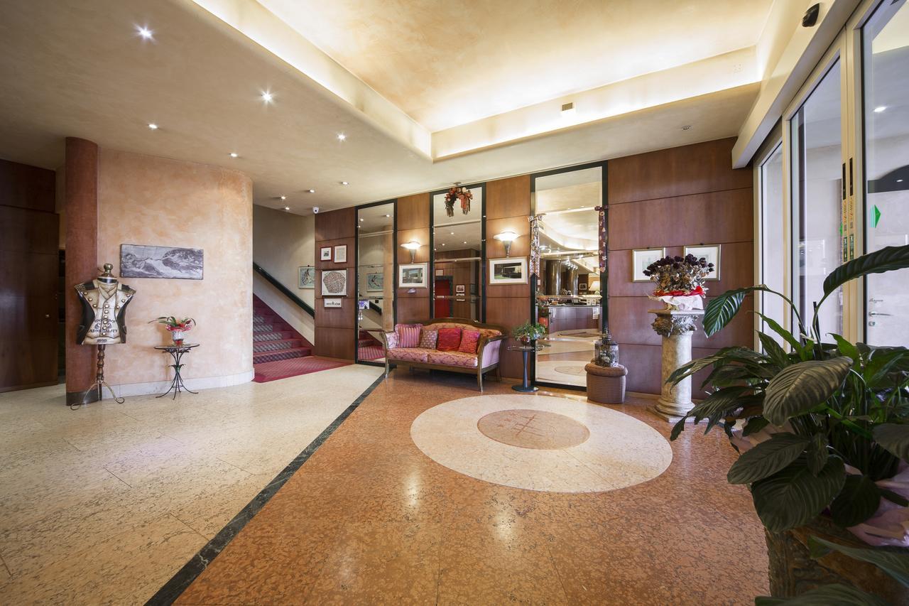 Hotel Alan Anzola dell'Emilia Eksteriør billede